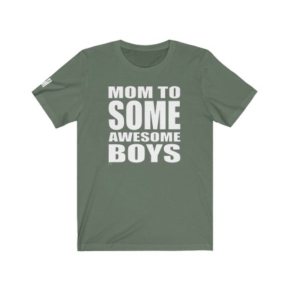 SBC Mom to Boys Short Sleeve Graphic Tee - Picture 2 of 7